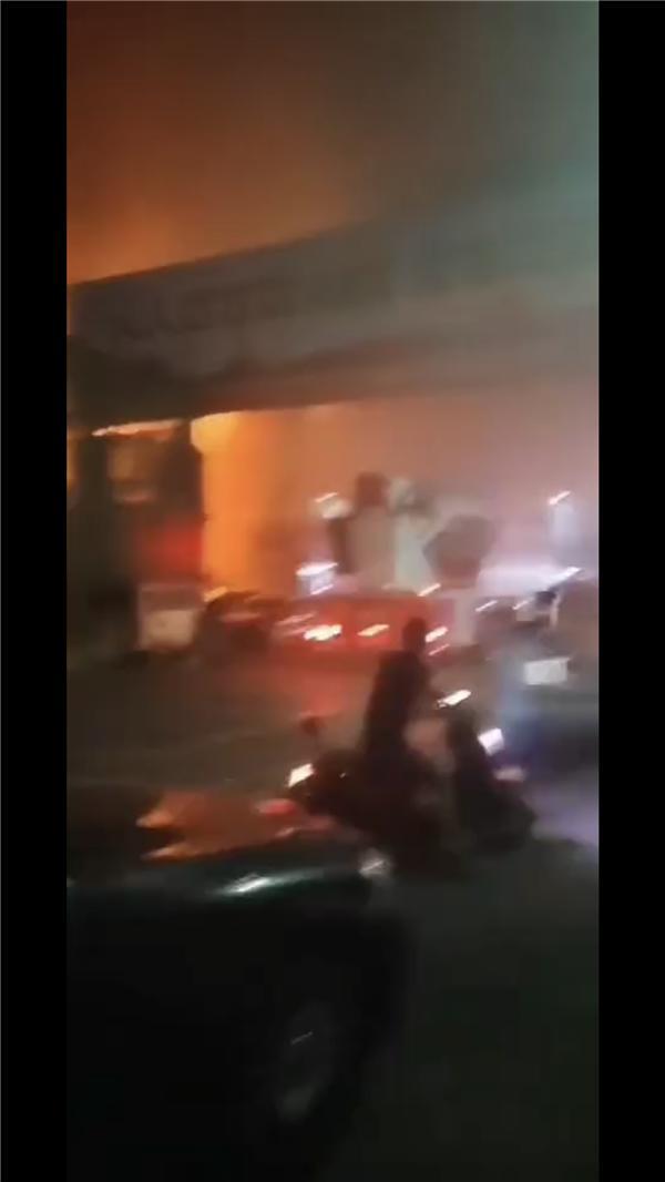 夜间贩婴惊魂