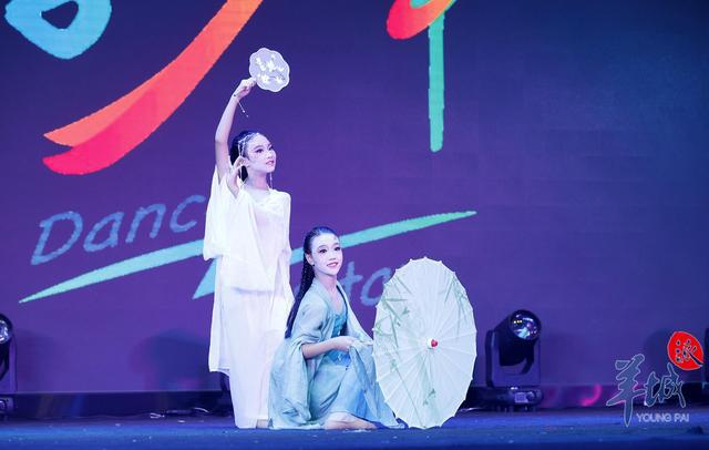 最新优秀幼儿舞蹈视频，自然美景的探索之旅展演