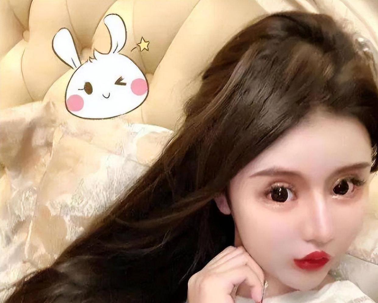 女演员嘟嘟带你领略科技魅力，最新高科技产品详解